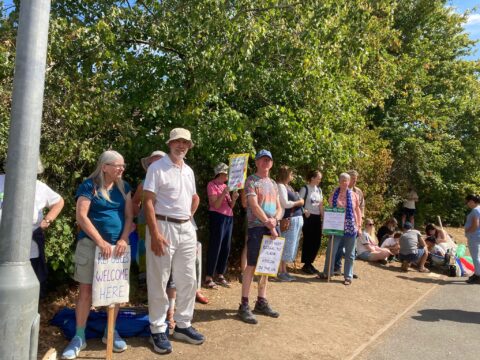 EVWR Volunteers supporting the hotel residents